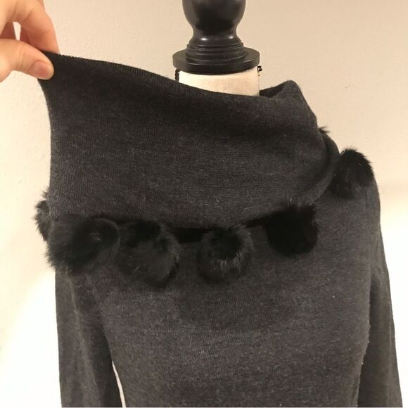 Cowl neck charcoal gray 100% wool Long sleeve sweater - Picture 5 of 11